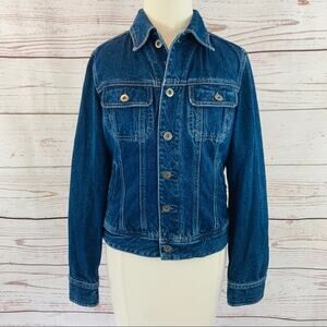 Tommy Hilfiger denim jean jacket pockets